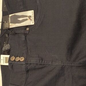 Torrid Dark Rinse Jeggings 20S